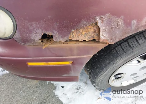 1998 Chevrolet Malibu из США, поврежденный, VIN 1G1ND52M1WY112672